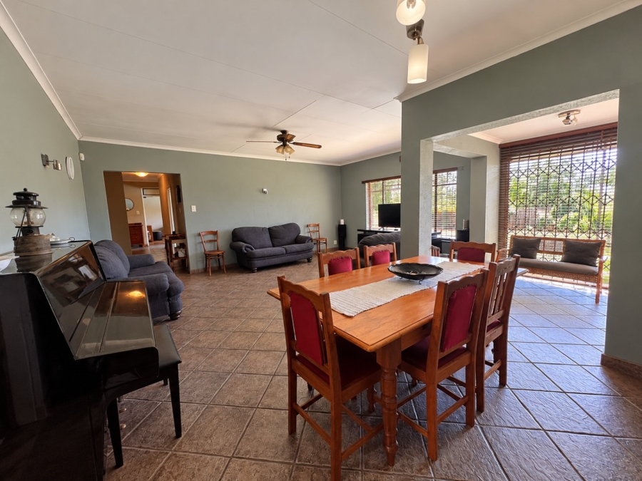 3 Bedroom Property for Sale in Roodia Free State